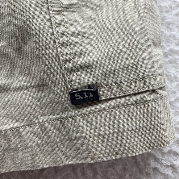 5.11 Tactical Cargo Shorts Mens 30x9 Utility Carpenter Military Operator Khaki - Picture 6 of 16